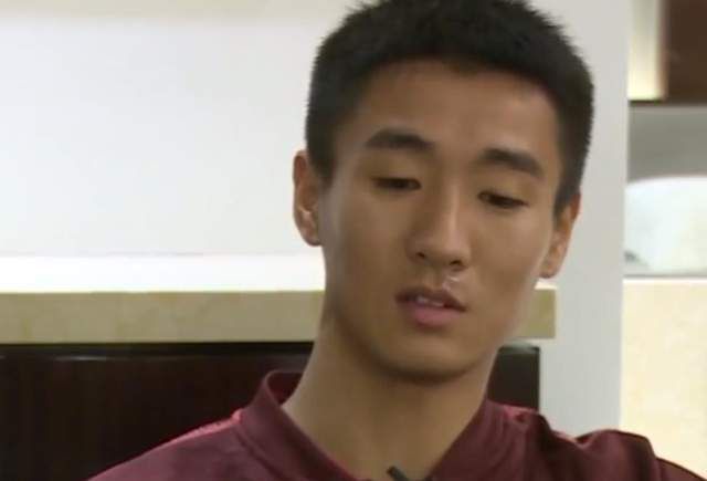 赛后，滕哈赫接受了BBC的采访，谈到了进球功臣加纳乔和霍伊伦，以及对拉特克利夫爵士收购的看法。